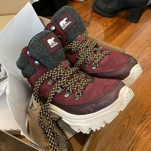 Sorel Hiking Boot